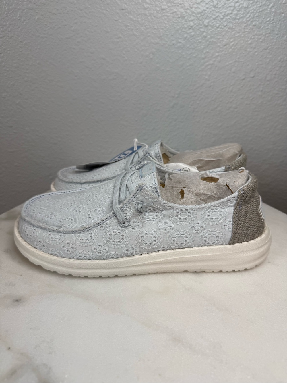 Hey Dude Wendy Eyelet Lace Ancient Blue Sneakers Women’s 6 NWT